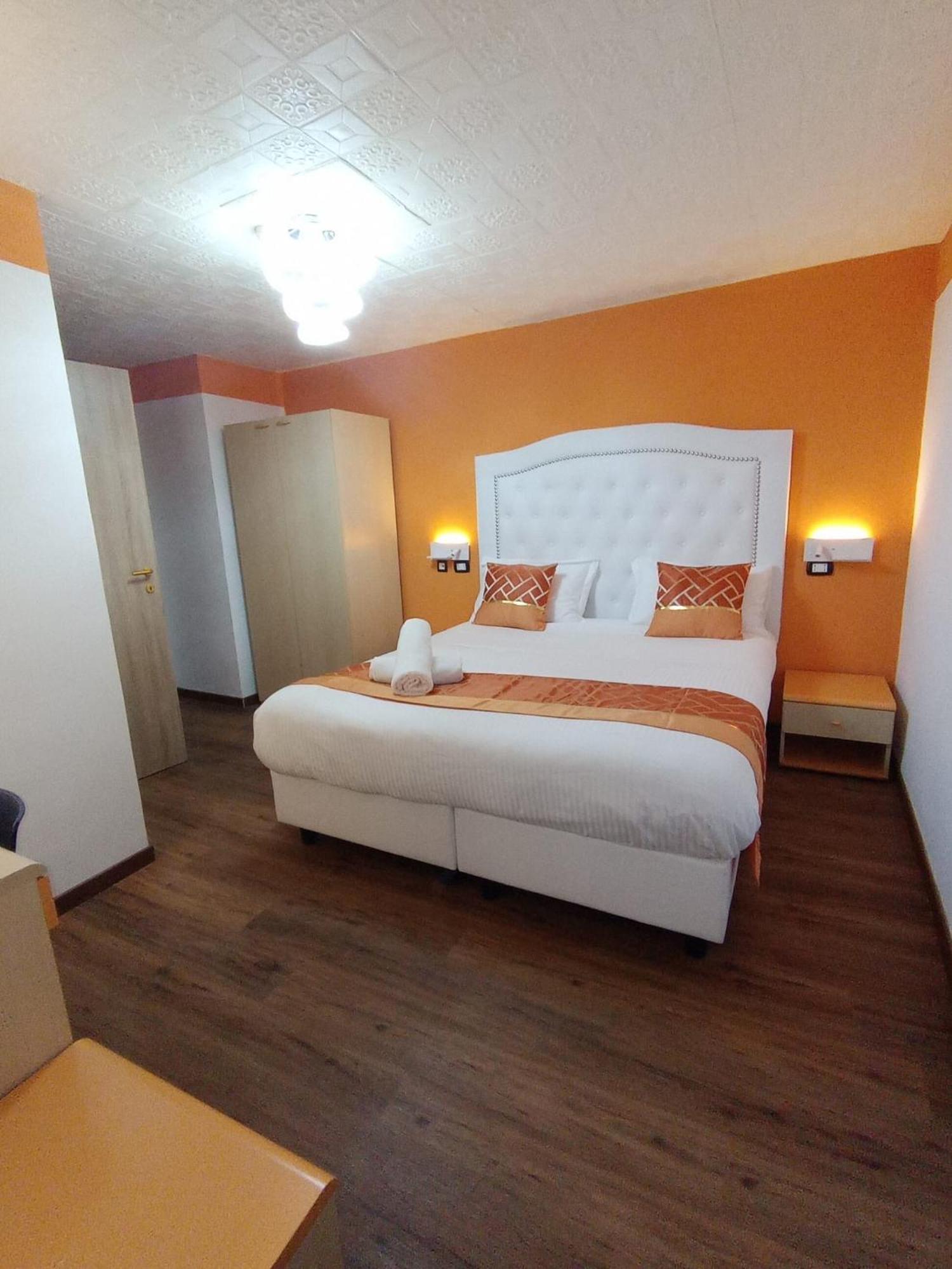 ג'נובה Hotel Veronese מראה חיצוני תמונה