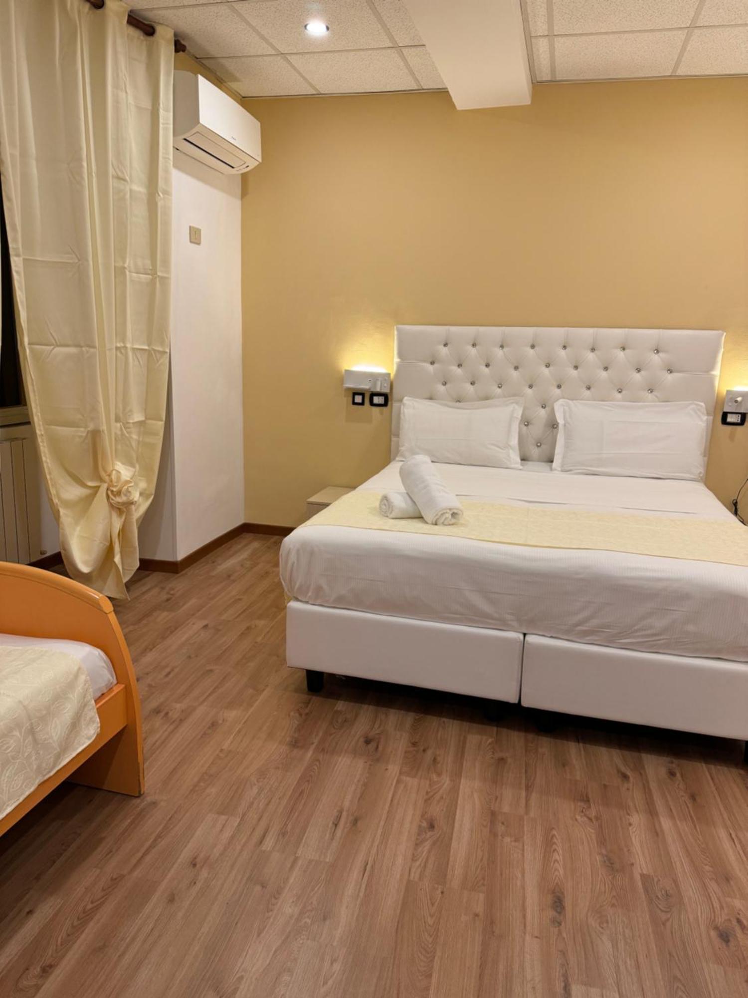 ג'נובה Hotel Veronese מראה חיצוני תמונה